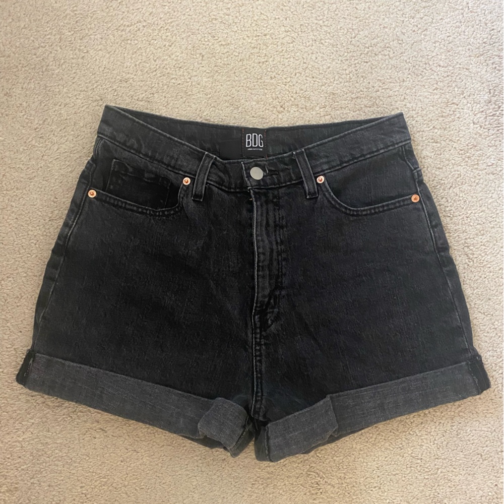 Urban Outfitters BDG Mom High Rise Short